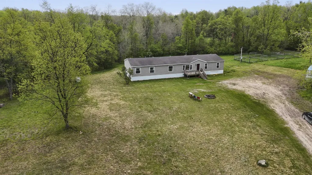 9740 230th Avenue Lincoln Township MI 49677