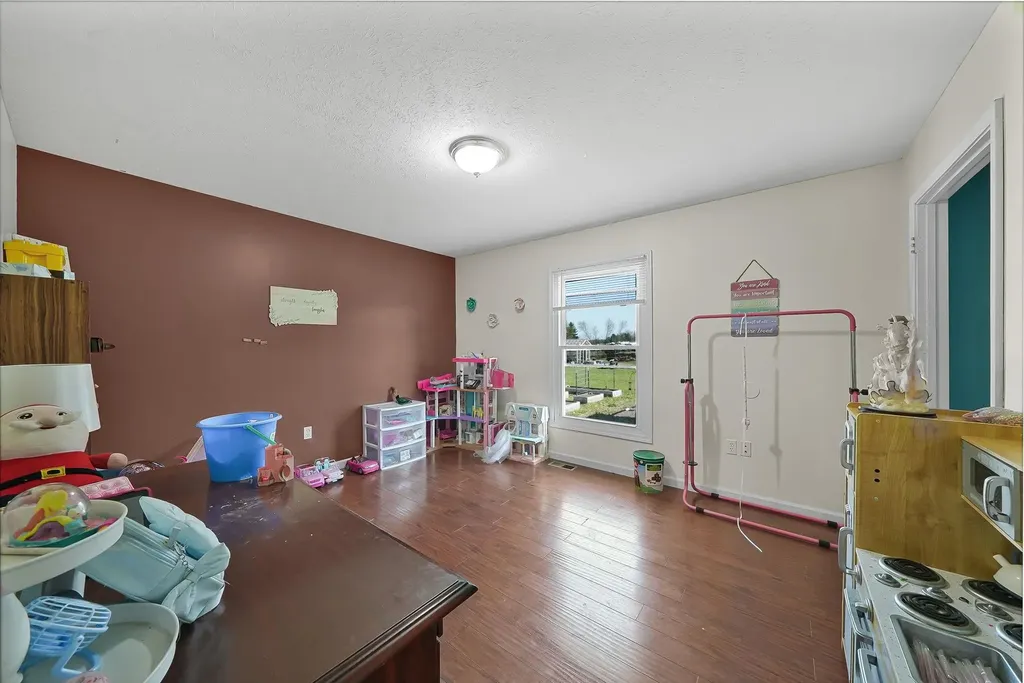3821 S 39 Road Haring Charter Township MI 49601