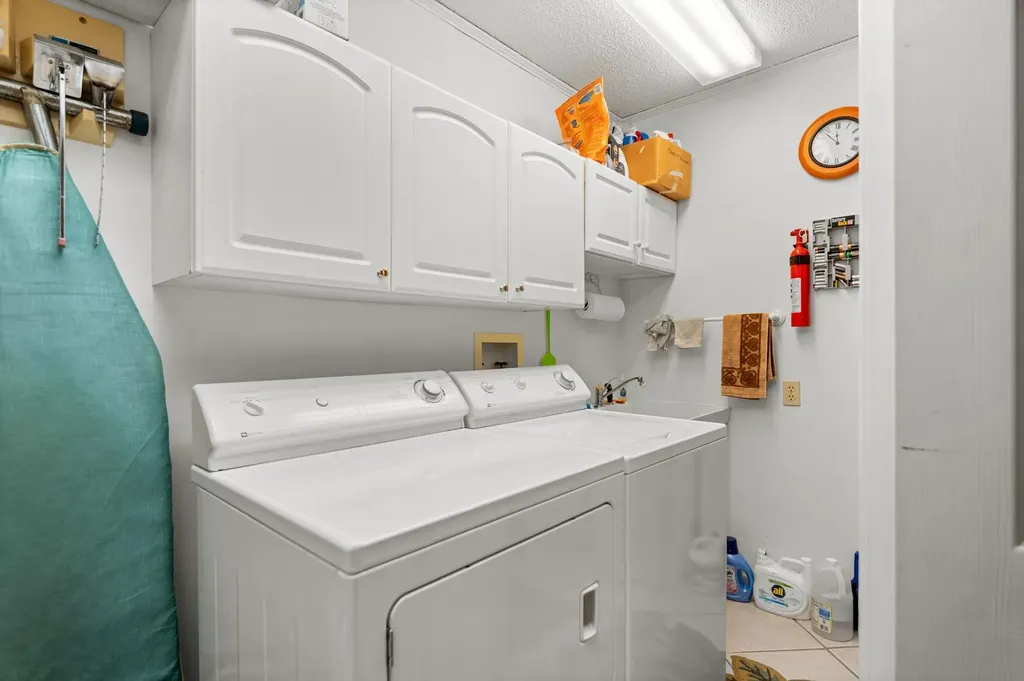 702 Ahgosa Trail East Bay Township MI 49686