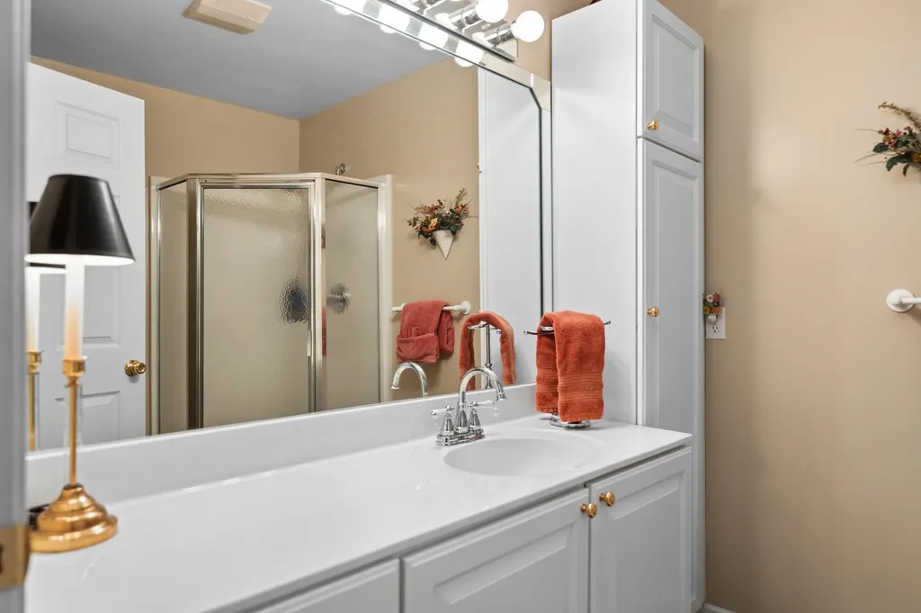 702 Ahgosa Trail East Bay Township MI 49686