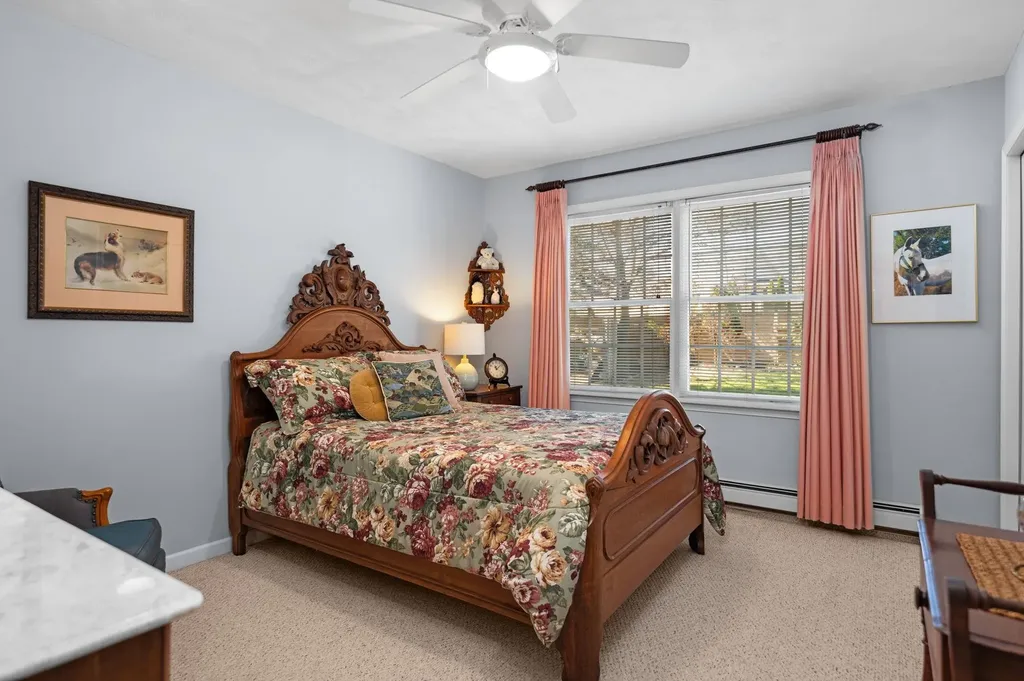 702 Ahgosa Trail East Bay Township MI 49686