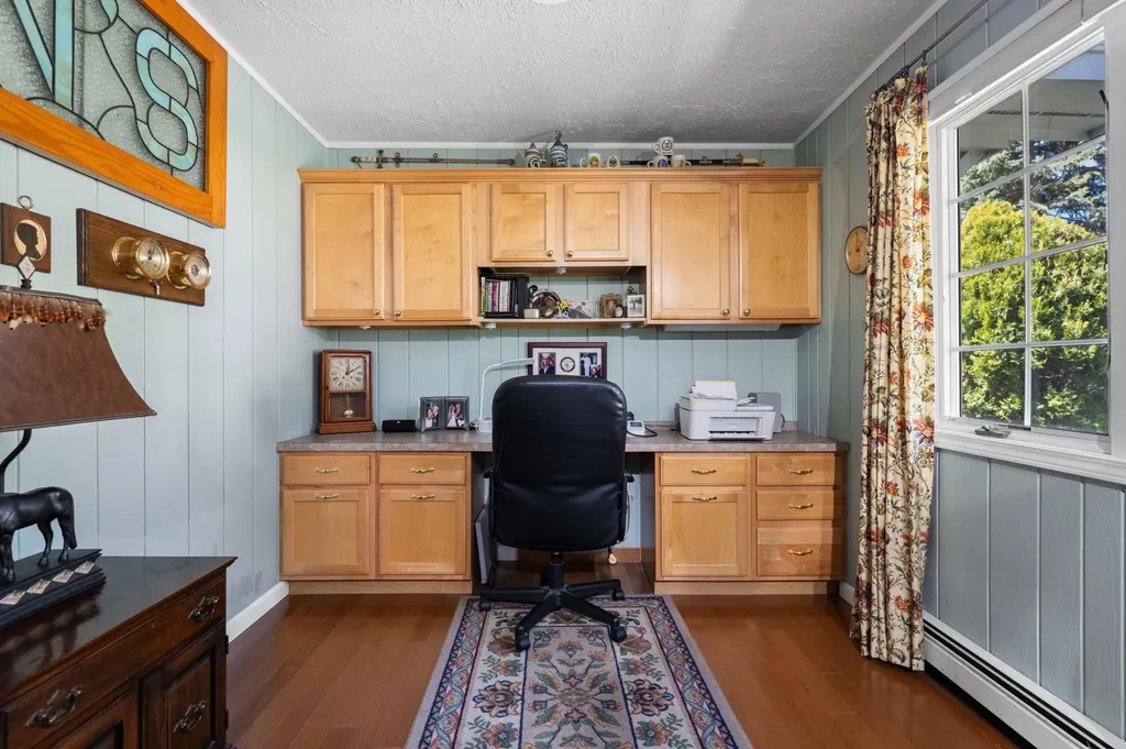 702 Ahgosa Trail East Bay Township MI 49686