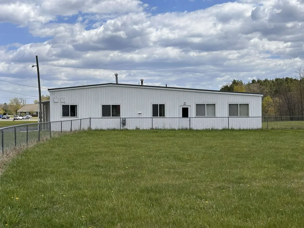 202 E Sherman Street Burleigh Township MI 48770