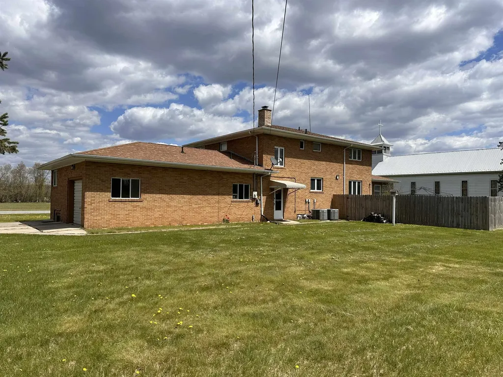 202 E Sherman Street Burleigh Township MI 48770