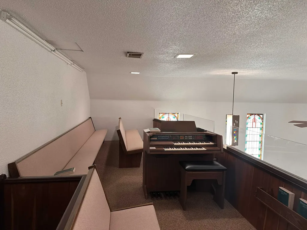 202 E Sherman Street Burleigh Township MI 48770