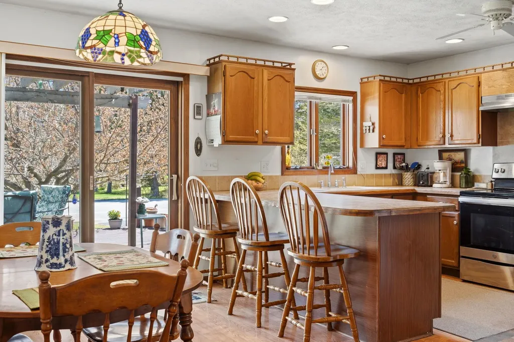5910 S Cummings Bingham Township MI 49682