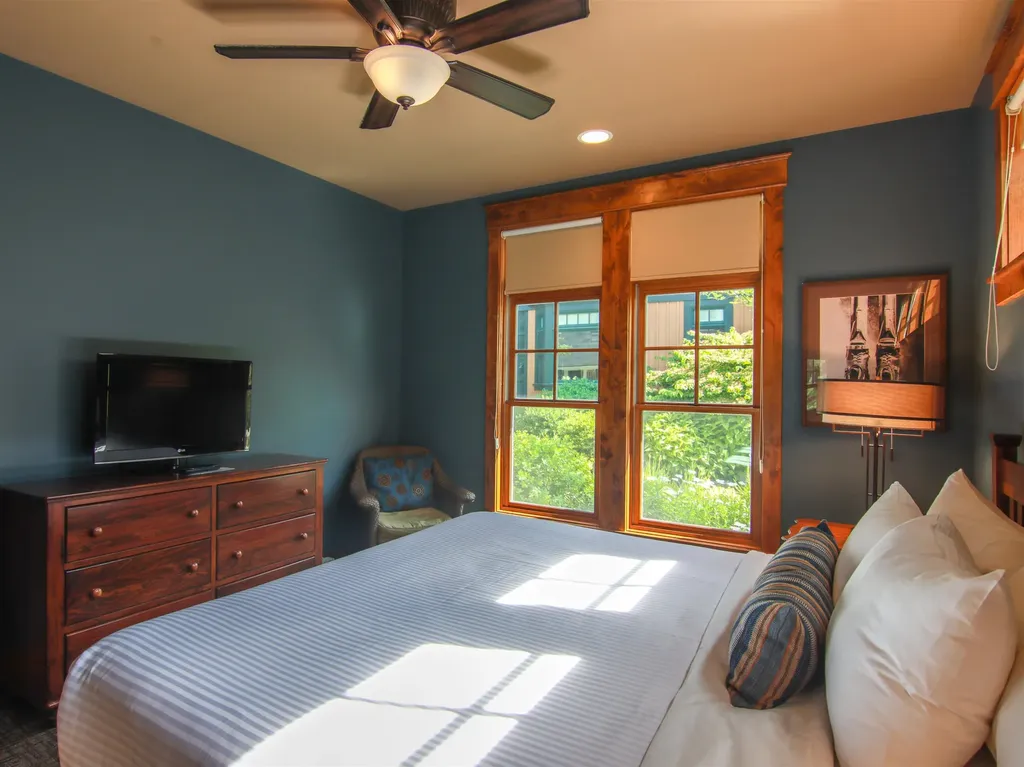 12354-UNIT 328n Crystal Mountain Drive Weldon Township MI 49683