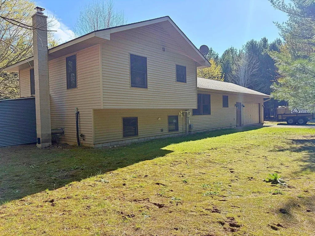 4911 Red Pine Trail Empire Township MI 49630
