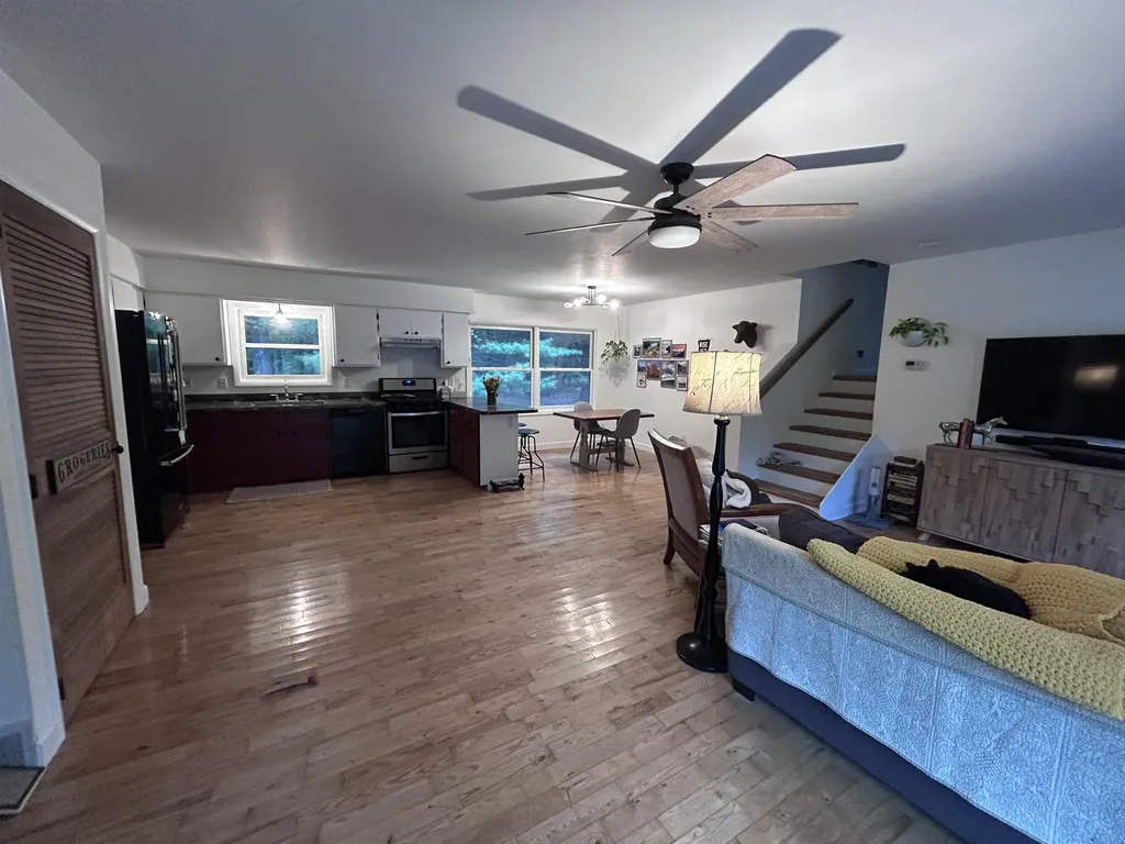 4911 Red Pine Trail Empire Township MI 49630