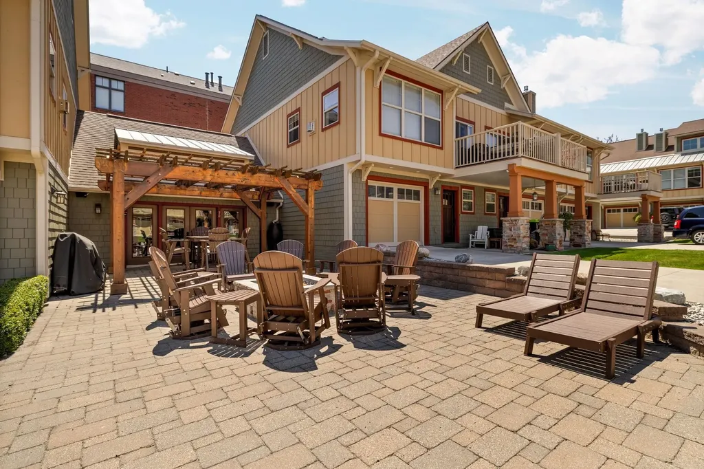 13800 S West Bay Shore Drive Traverse City City MI 49684