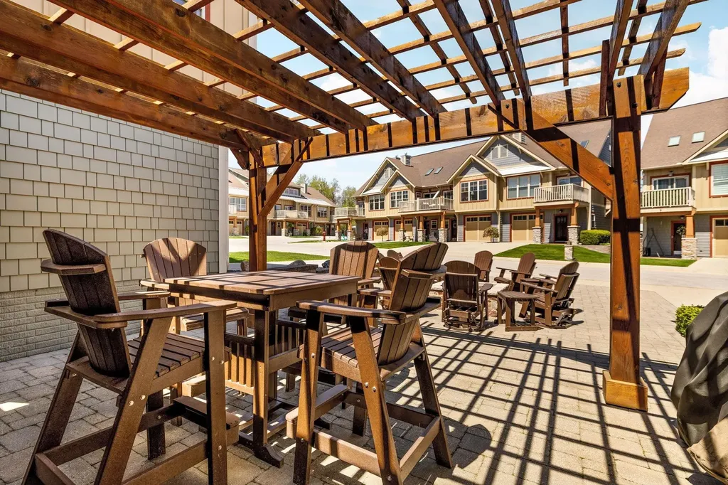 13800 S West Bay Shore Drive Traverse City City MI 49684
