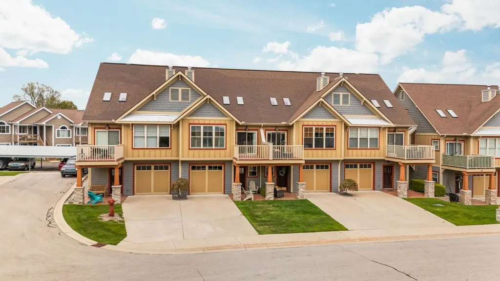 13800 S West Bay Shore Drive Traverse City City MI 49684