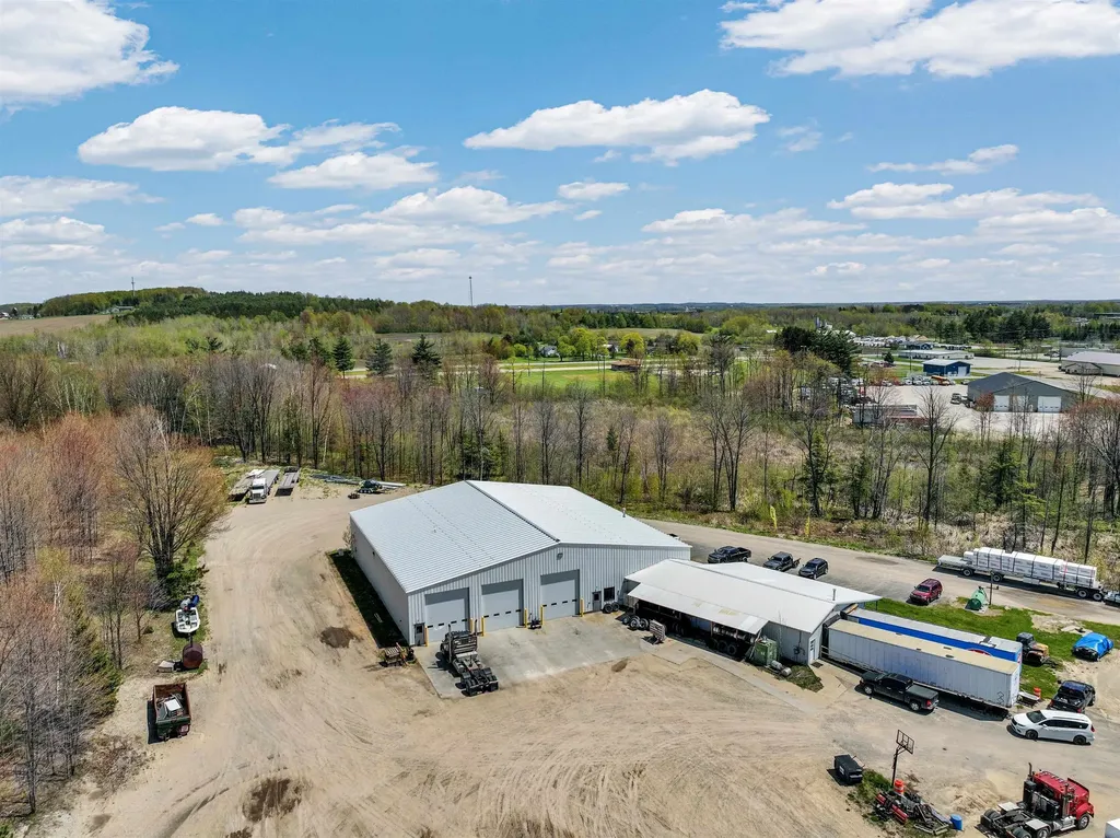 6851 W Gerwoude Drive Richland Township MI 49657