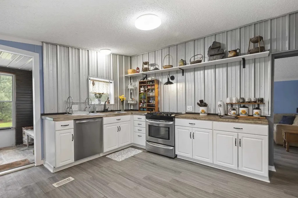 11774 Healey Lake Road Maple Grove Township MI 49614