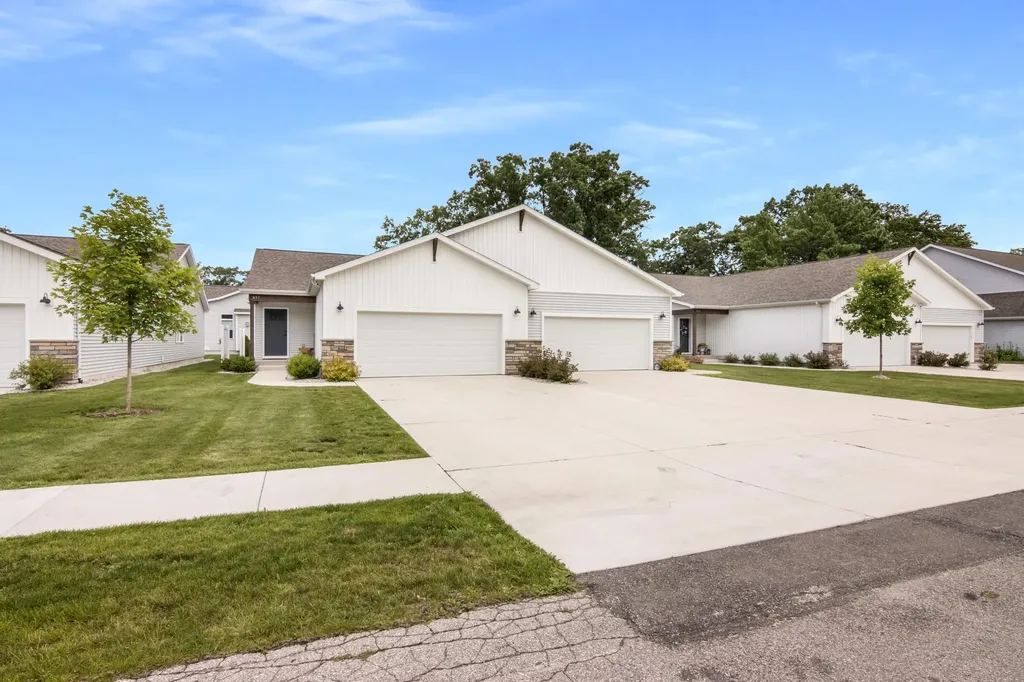 859 Carson Street Garfield Charter Township MI 49684