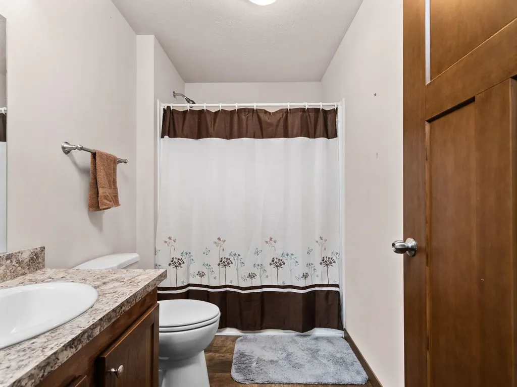 2070 S Amy Drive Lake Township MI 49651