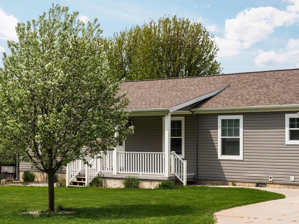 2070 S Amy Drive Lake Township MI 49651