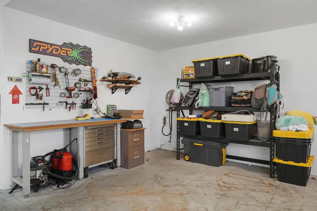 547 Hidden Ridge Drive Peninsula Township MI 49686