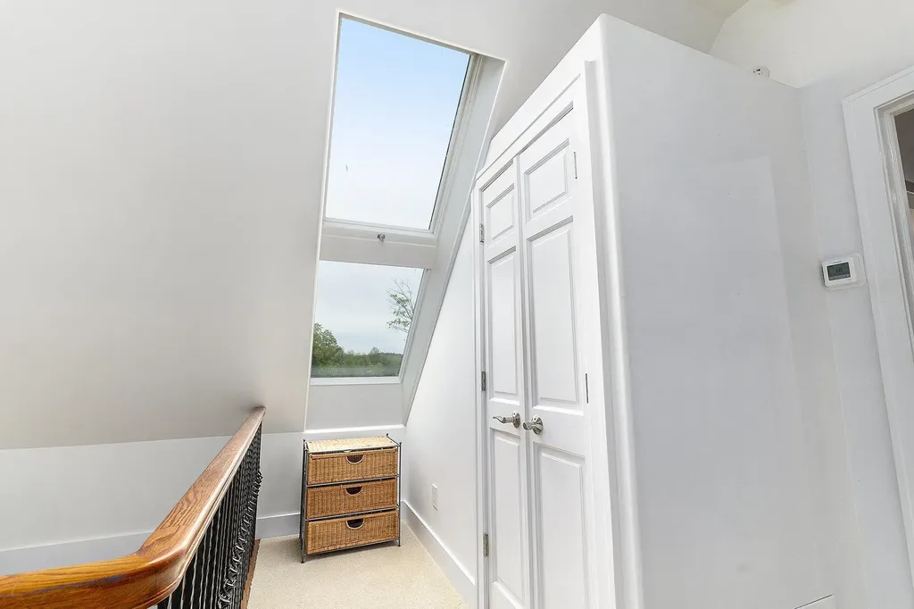 810 Cottageview Drive Traverse City City MI 49684