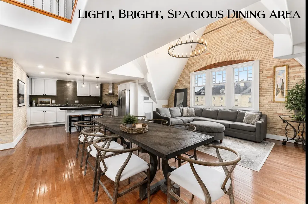 810 Cottageview Drive Traverse City City MI 49684