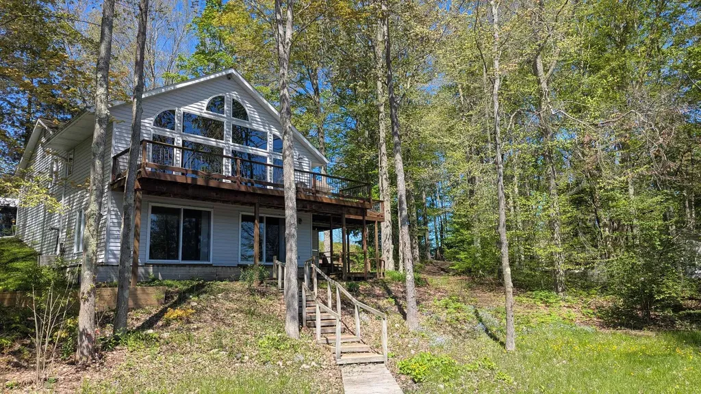 3520 Childs Lane Central Lake Township MI 49622