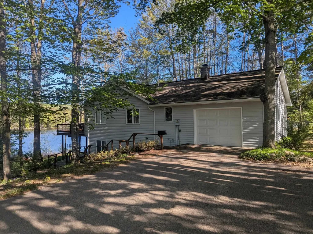 3520 Childs Lane Central Lake Township MI 49622