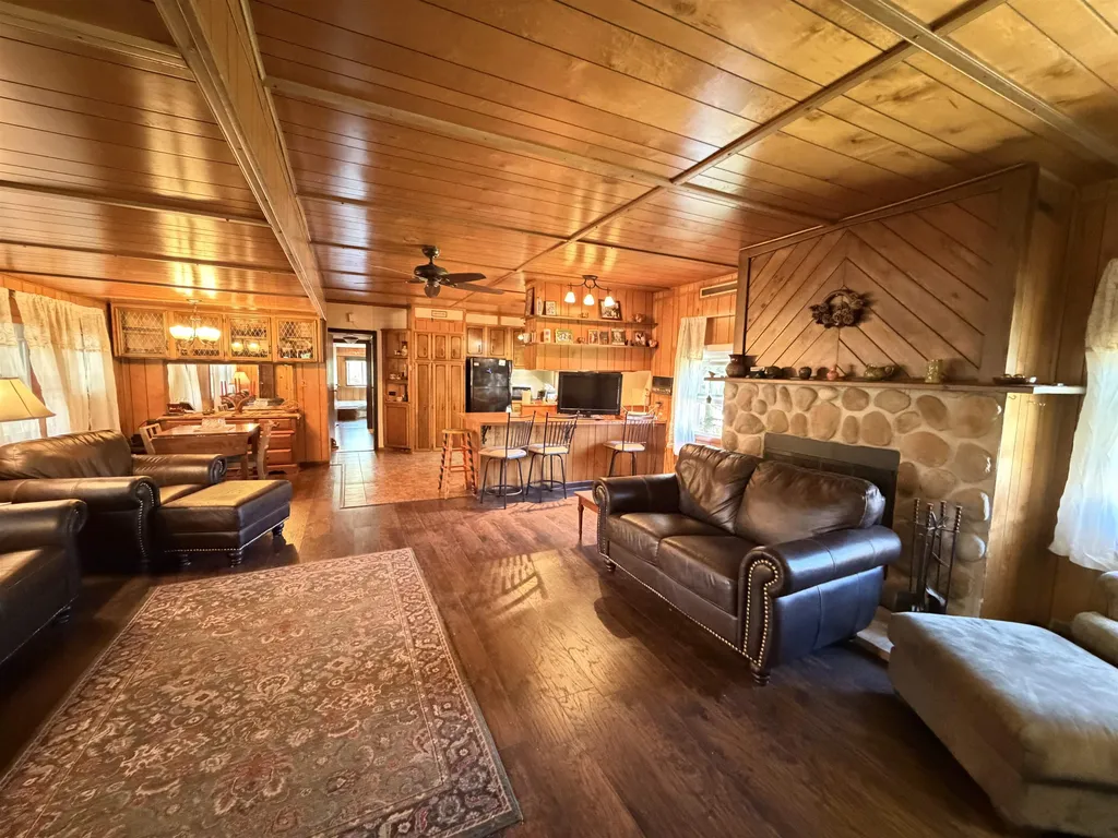 13158 Cinder Road Homestead Township MI 49617