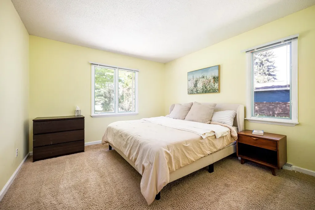 6066 S West Bay Shore Drive Bingham Township MI 49684
