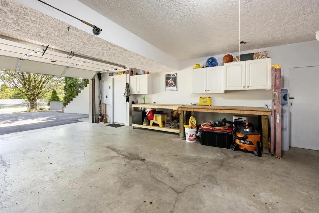 6066 S West Bay Shore Drive Bingham Township MI 49684