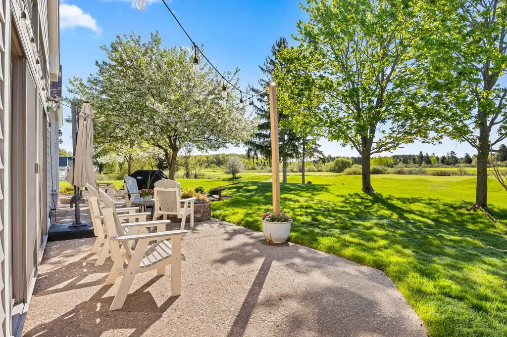 5148 Arrowhead Circle Acme Township MI 49690