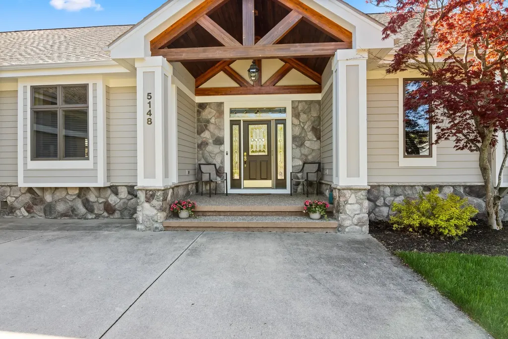 5148 Arrowhead Circle Acme Township MI 49690