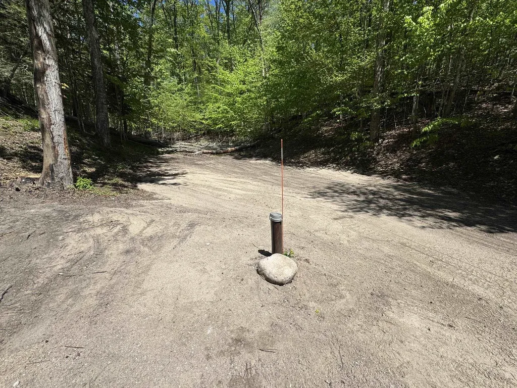 1801 E Old Mountain Road Cleveland Township MI 49621