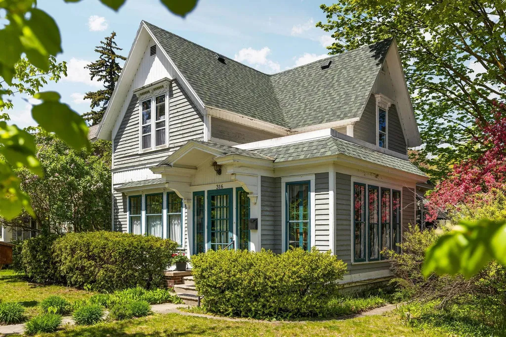 316 Seventh Street Traverse City City MI 49684