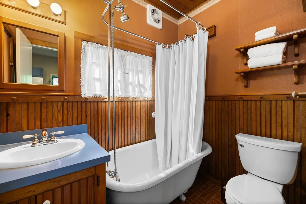 316 Seventh Street Traverse City City MI 49684