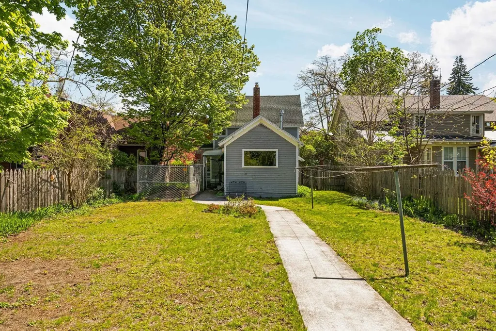 316 Seventh Street Traverse City City MI 49684
