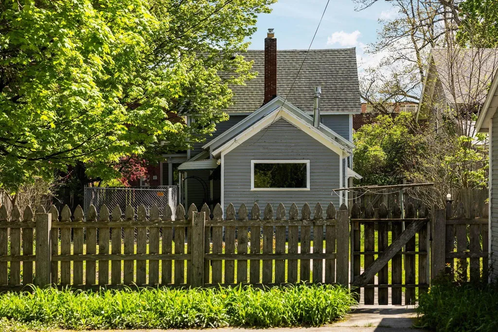 316 Seventh Street Traverse City City MI 49684