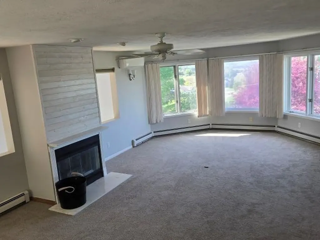 1177 Fairway Pointe Drive Garfield Charter Township MI 49696