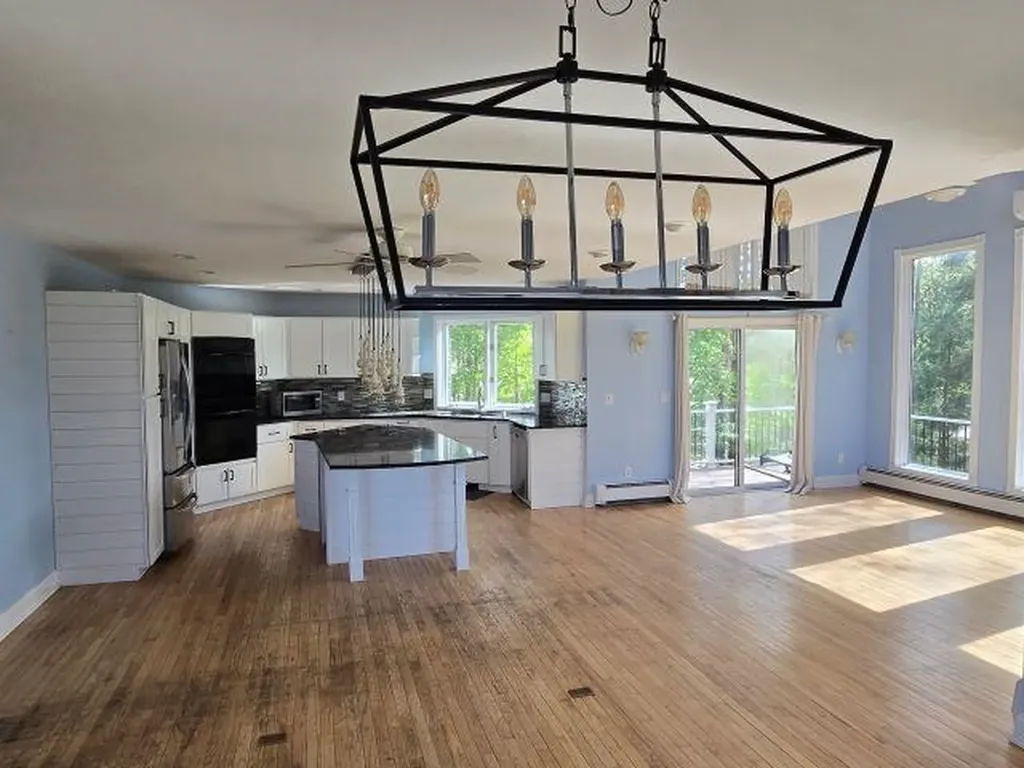 1177 Fairway Pointe Drive Garfield Charter Township MI 49696