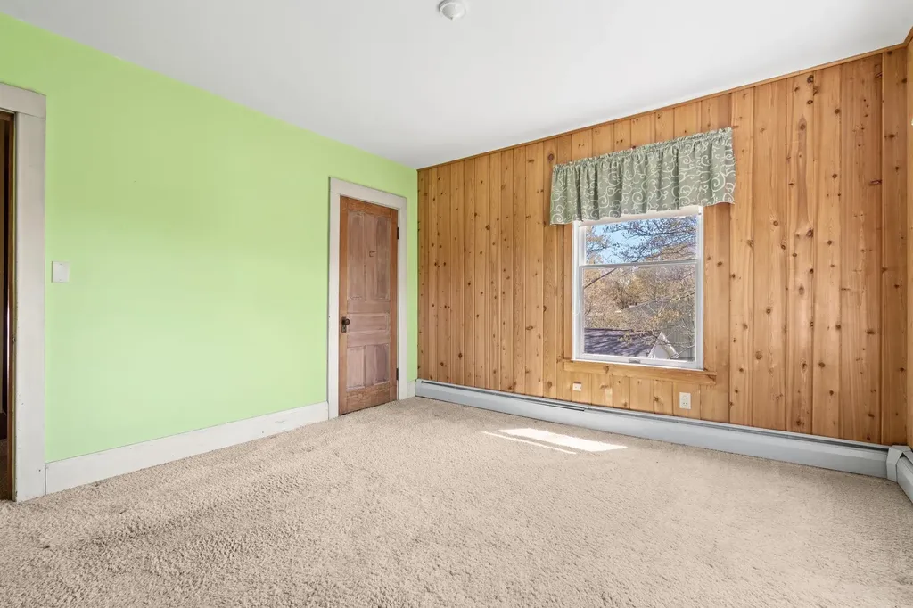 204 S Chandler Street Leland Township MI 49654