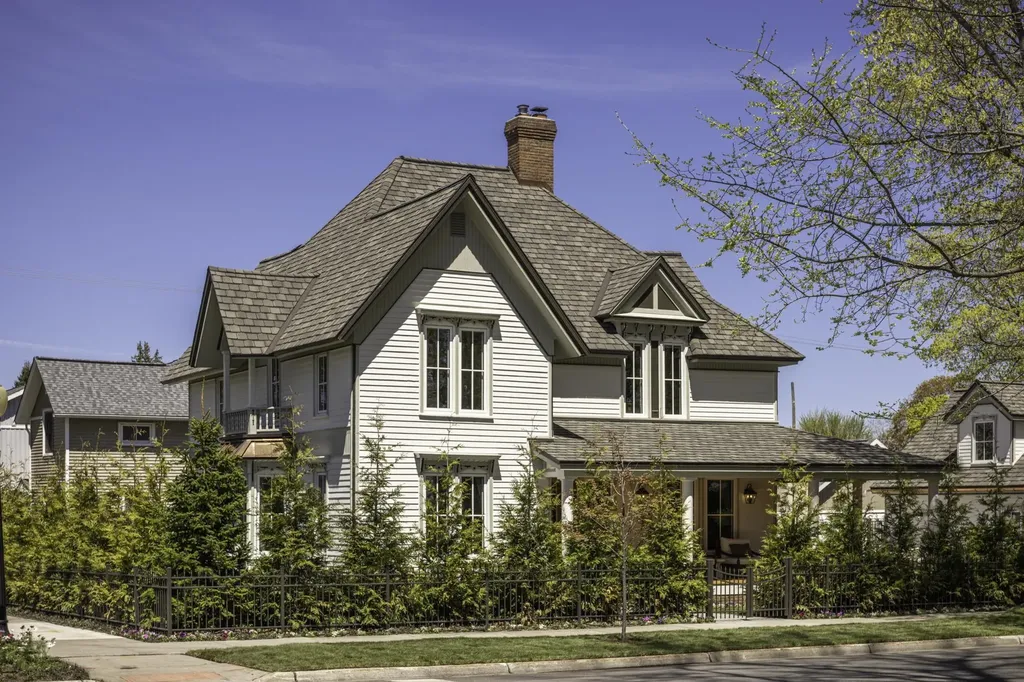 401 Washington Street Traverse City City MI 49684