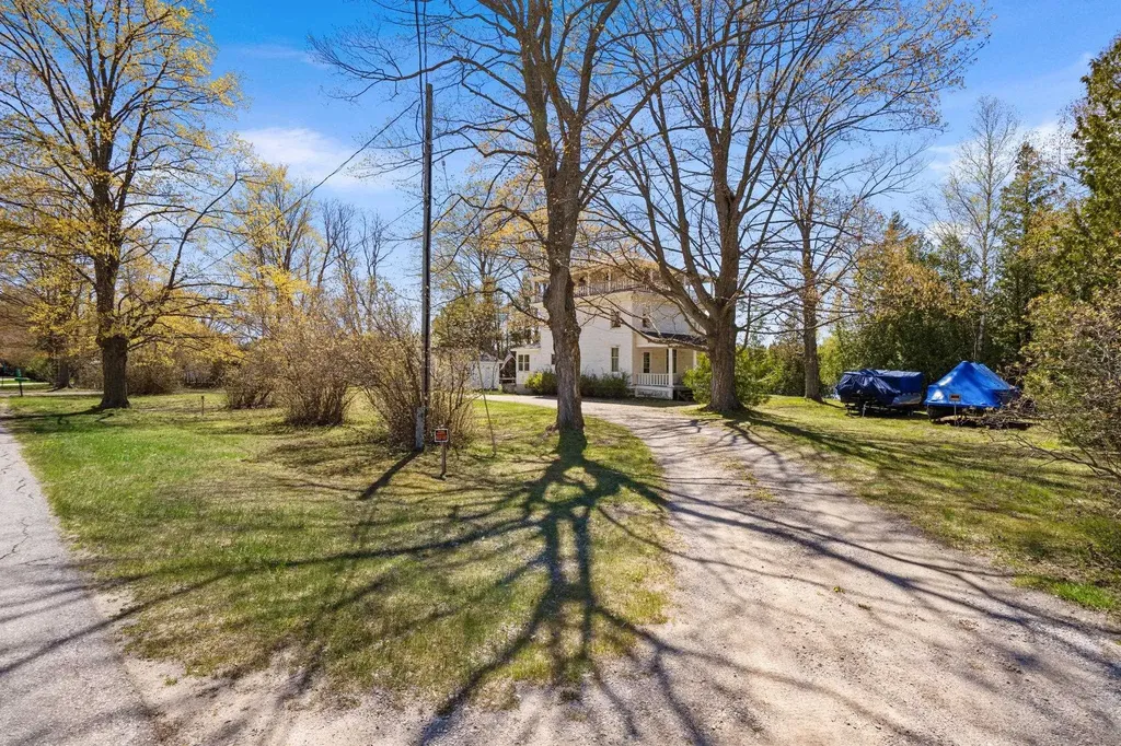 204 S Chandler Street Leland Township MI 49654