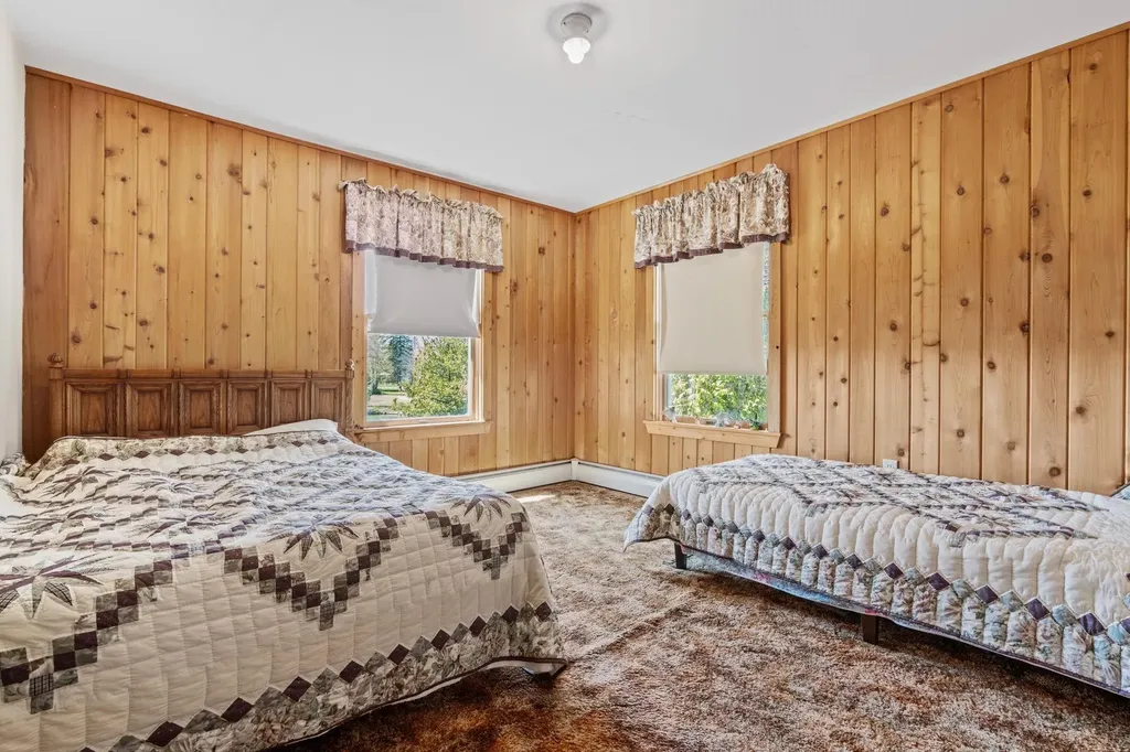 204 S Chandler Street Leland Township MI 49654
