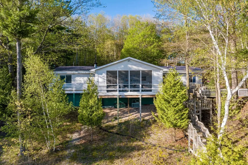 16533 Wagner Road Almira Township MI 49650