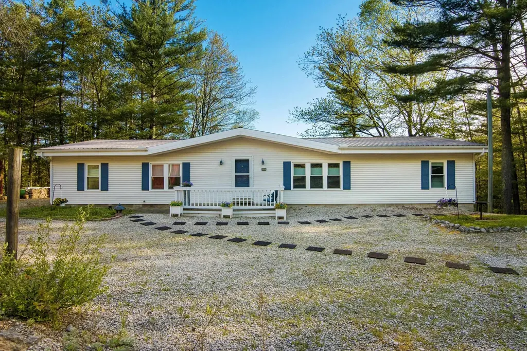 16533 Wagner Road Almira Township MI 49650