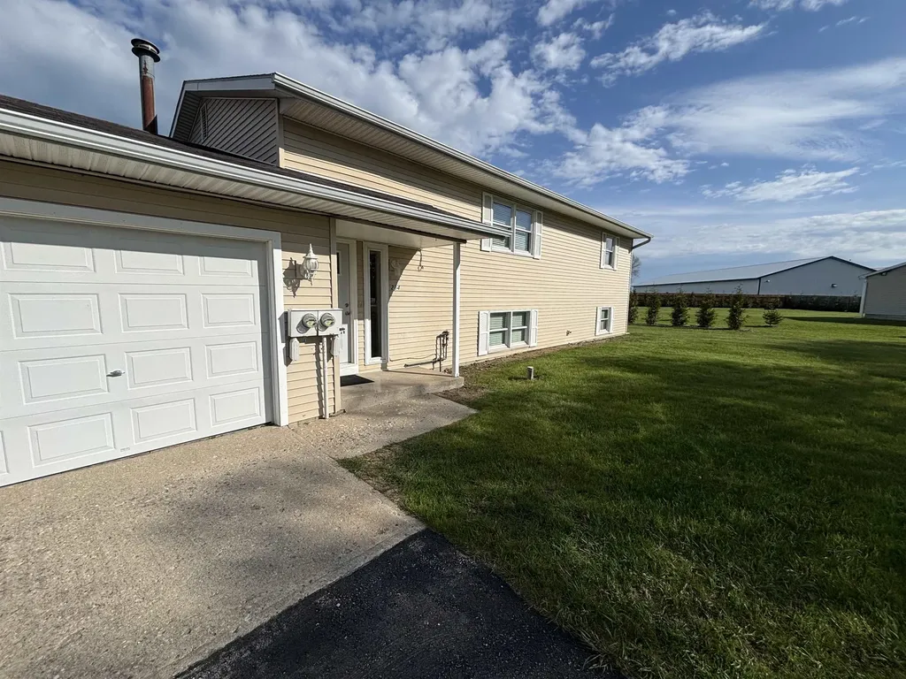 284 Astro Drive Blair Township MI 49685