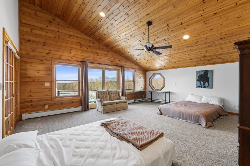 130 S Peninsula South Arm Township MI 49727