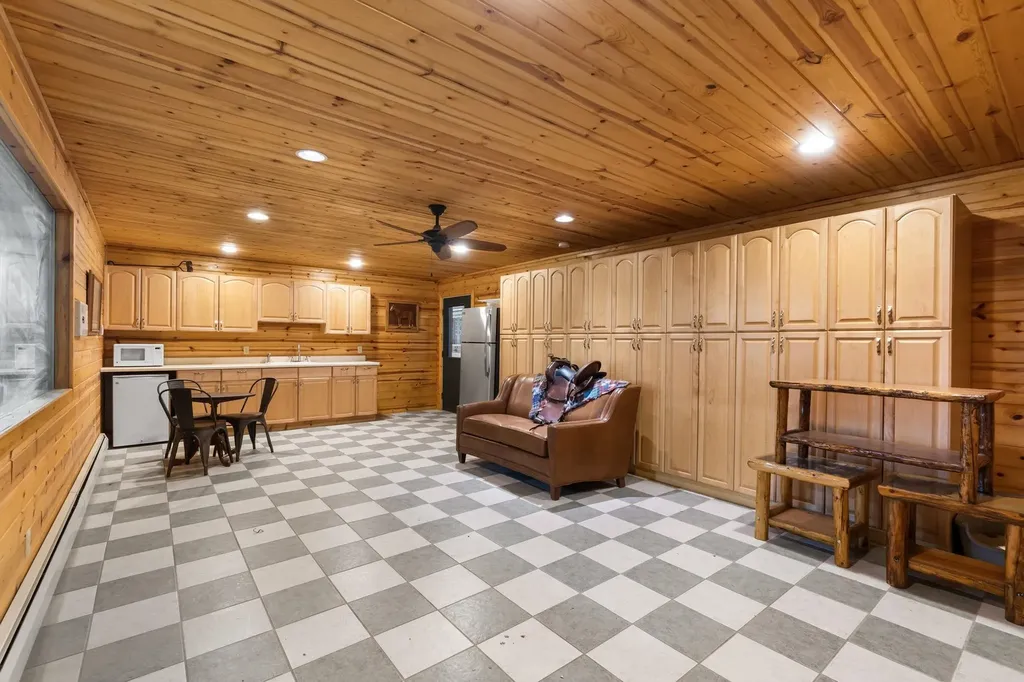 130 S Peninsula South Arm Township MI 49727