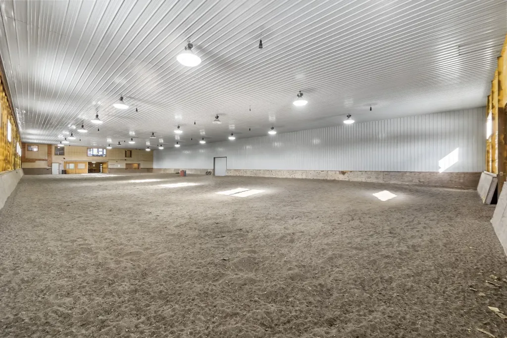 130 S Peninsula South Arm Township MI 49727