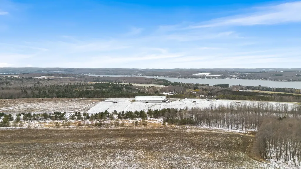 130 S Peninsula South Arm Township MI 49727