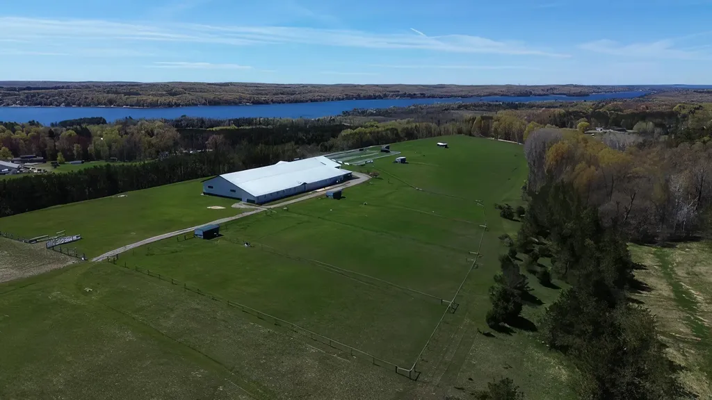 130 S Peninsula South Arm Township MI 49727